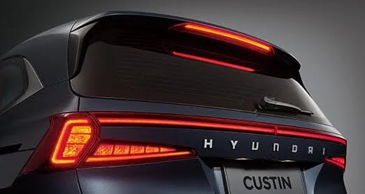 Hyundai Custin